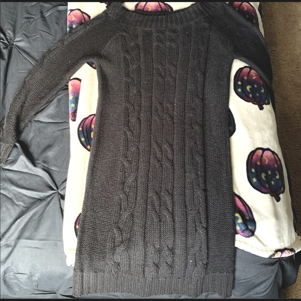 NEW BLACK SWEATER DRESS